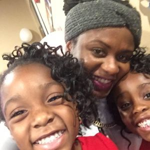 Meet your Posher, Abigail